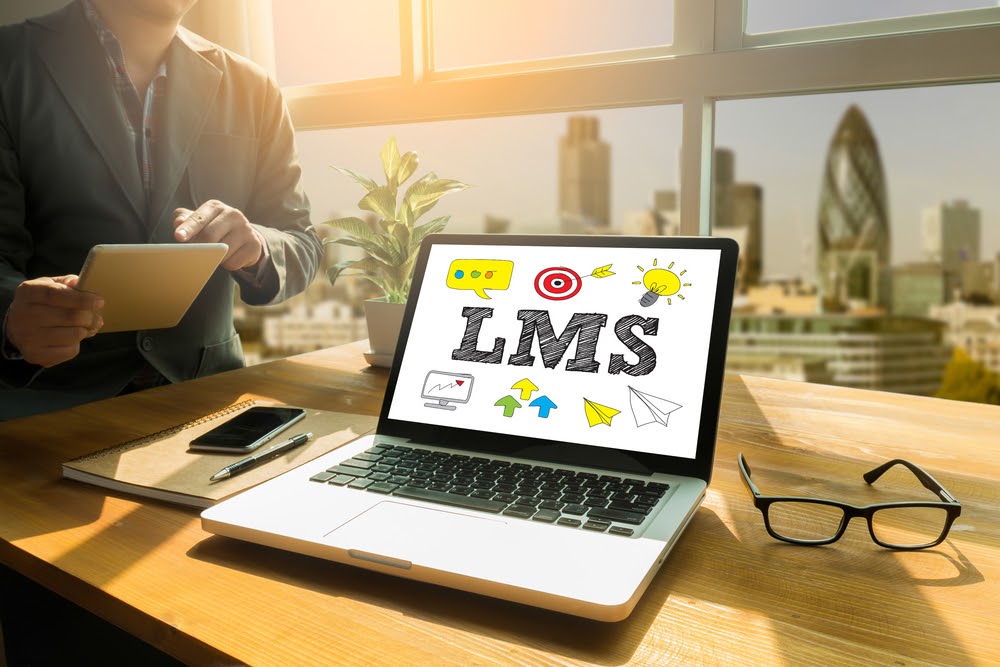 Hệ thống "đào tạo trực tuyến LMS" là gì?