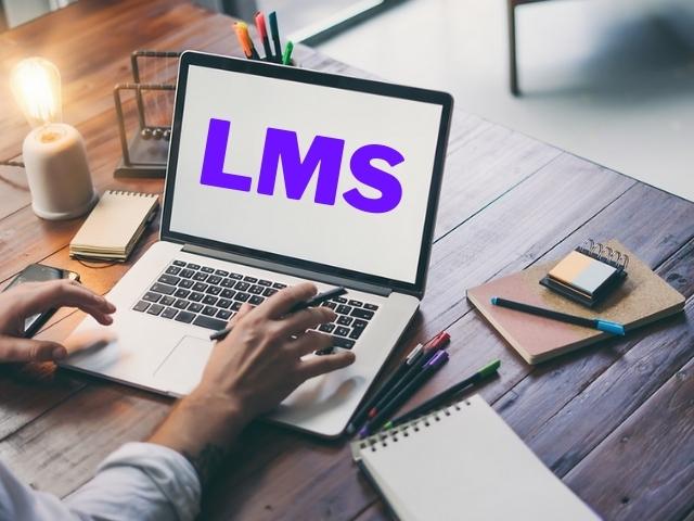 Hệ thống "đào tạo trực tuyến LMS" là gì?